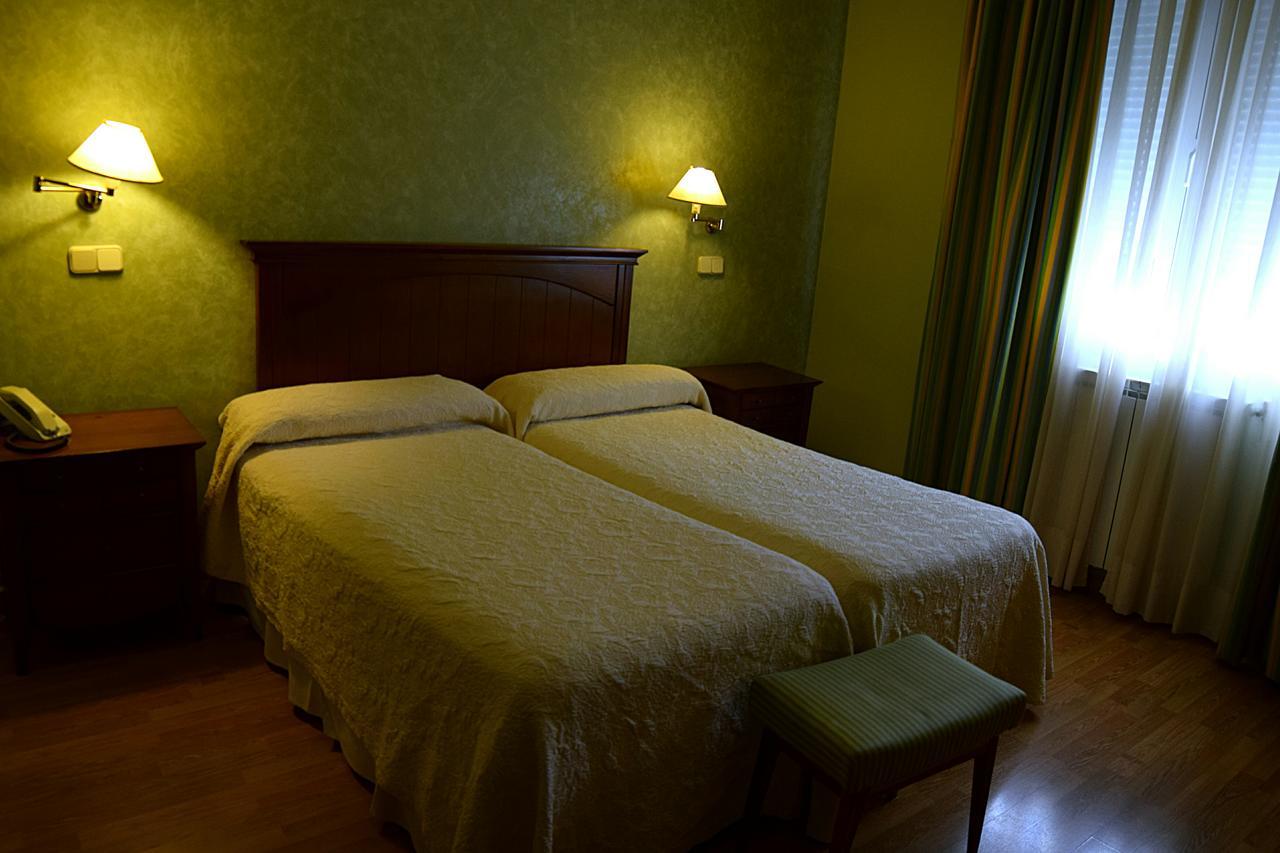 Hotel Mercedes Aranjuez Extérieur photo