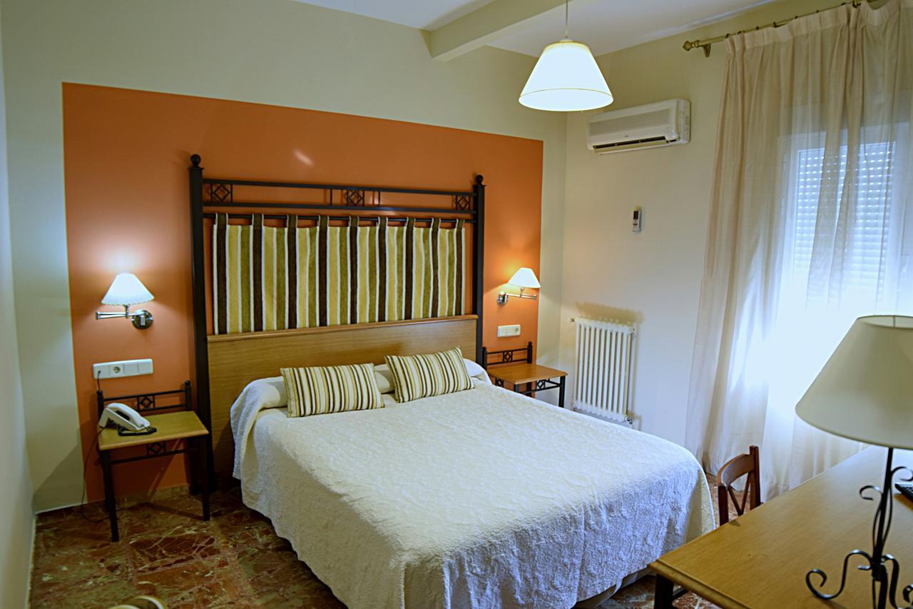 Hotel Mercedes Aranjuez Extérieur photo